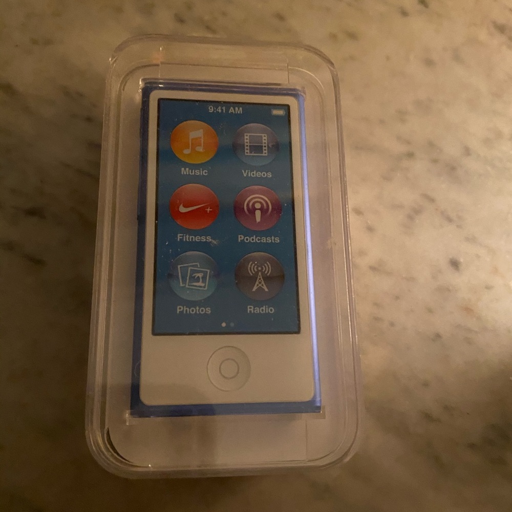 Never Used iPod